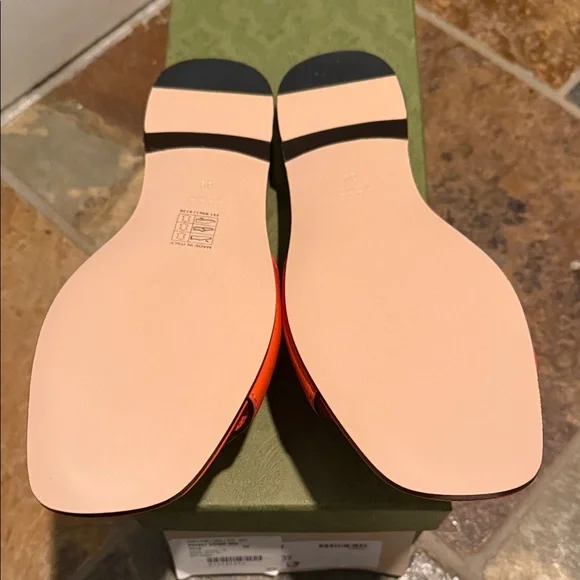 Gucci Women's Bold Orange Slide Sandals - Picture 2 of 6